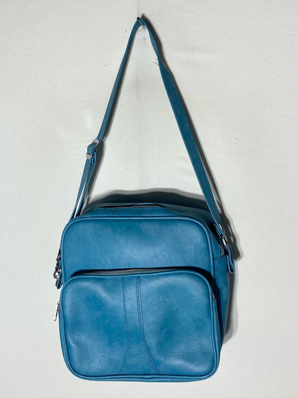 Vintage 1970s Courier Blue Faux Leather Vinyl Travel Bag Flight Bag